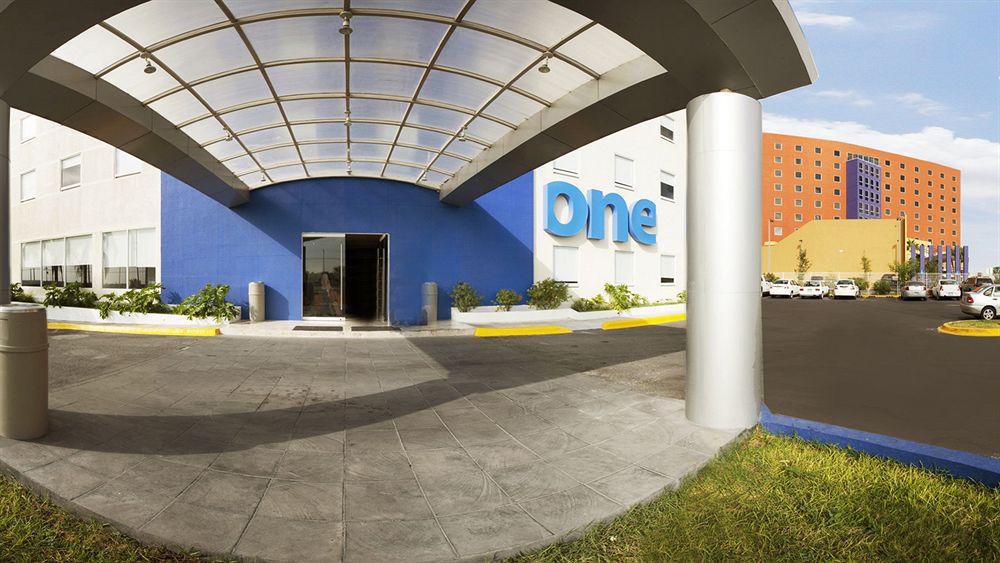 One Monterrey Aeropuerto Hotel Apodaca Exterior photo